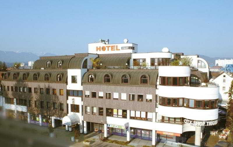 Skycity Hotel Atrigon Клагенфурте Экстерьер фото